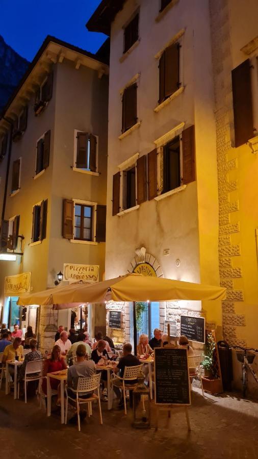 Appartamento Sunrise - Centro Storico N1 Рива-дель-Гарда Екстер'єр фото